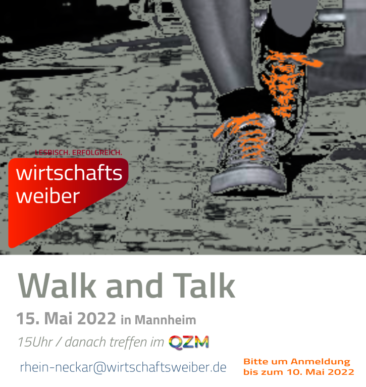 Auf dem Foto sind Füße mit Sportschuhen mit orangenen Schnürsenkeln und Schriftzug mit Infos zur Veranstaltung